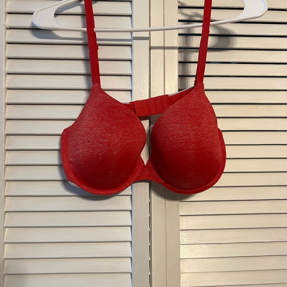 Victoria secret 38c bra. Red. Barely worn